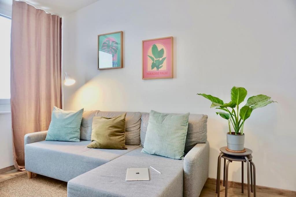 Neu I Moderne Zentrale Wohnung I Netflix I 4 Gaeste Andernach Bagian luar foto